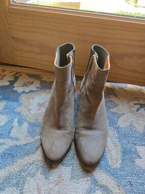 Vionic Shantelle Waterproof Leather Ankle Boots Taupe 8.5 Side Zip Comfort